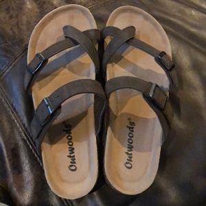 Brown Outwoods strapped sandals